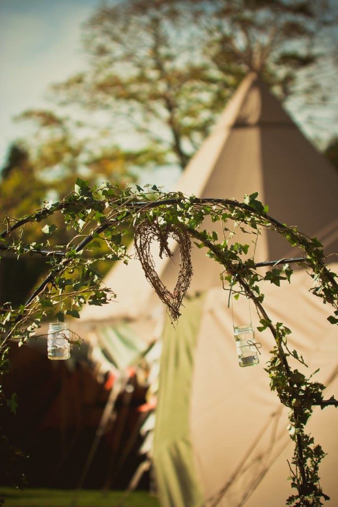 outdoor tipi boho wedding decor